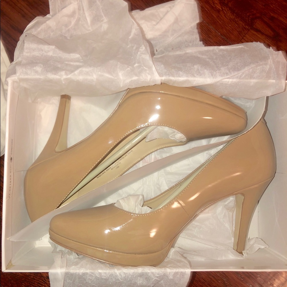 Nine West Nude Heels